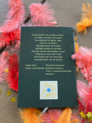 Godinnenboekje: Vrouw zijn